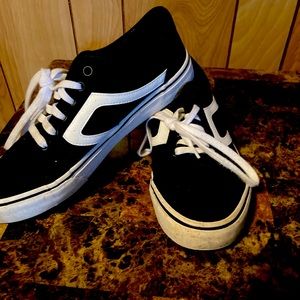 Just arrived imitation vans style black and white shoes
